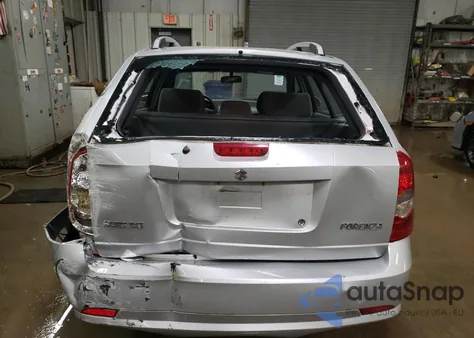 2005 Suzuki Forenza S из США, поврежденный, VIN KL5JD86ZX5K084620